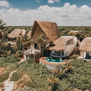 ***** Hotel Papaya Playa Project, Tulum, A Member Of Design Messico